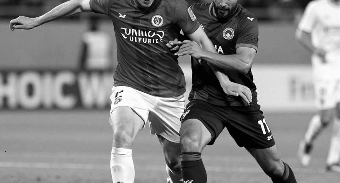 Hai dòng trên tờ giấy y tế: Al Ahli mất một trung vệ, đón lại Mendy, và chữ "khủng hoảng" không khớp với bảng xếp hạng