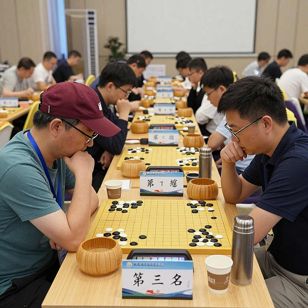 Khi dữ liệu rỗng, đừng vội viết bản án: bài học từ một báo cáo không nước đi Khi dữ liệu rỗng, đừng vội viết bản án: bài học từ một báo cáo không nước đi
