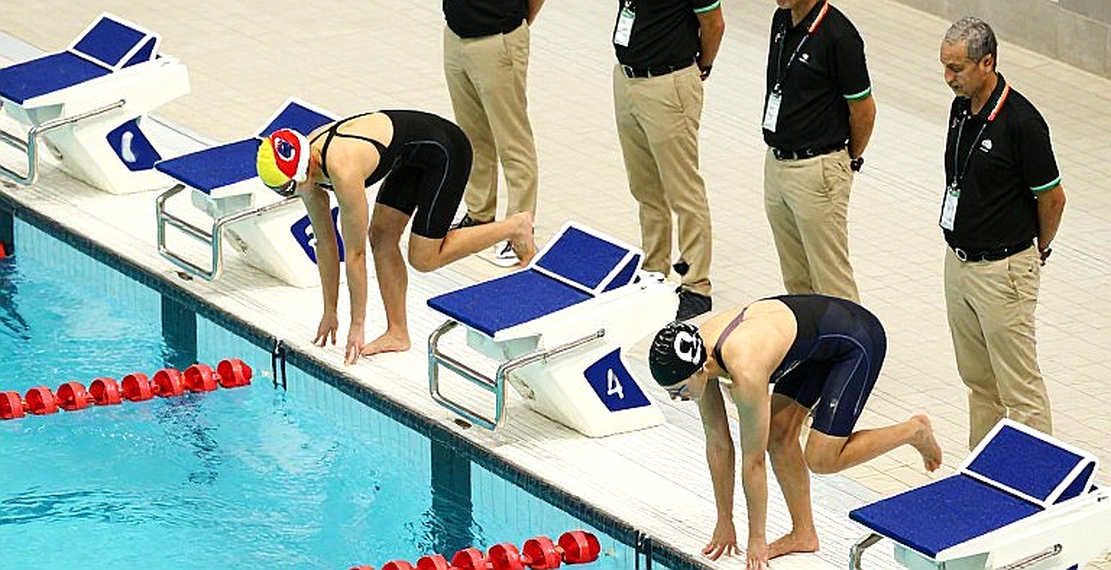 Vị trí huấn luyện viên nhảy cầu tình nguyện tại Bryant: Góc nhìn từ kinh tế học NCAA và bài toán đào tạo vận động viên