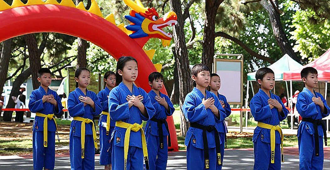 Bản đồ nhà vô địch MMA toàn cầu: Sáu tổ chức, hơn hai mươi hạng cân và lỗ hổng không ai lấp