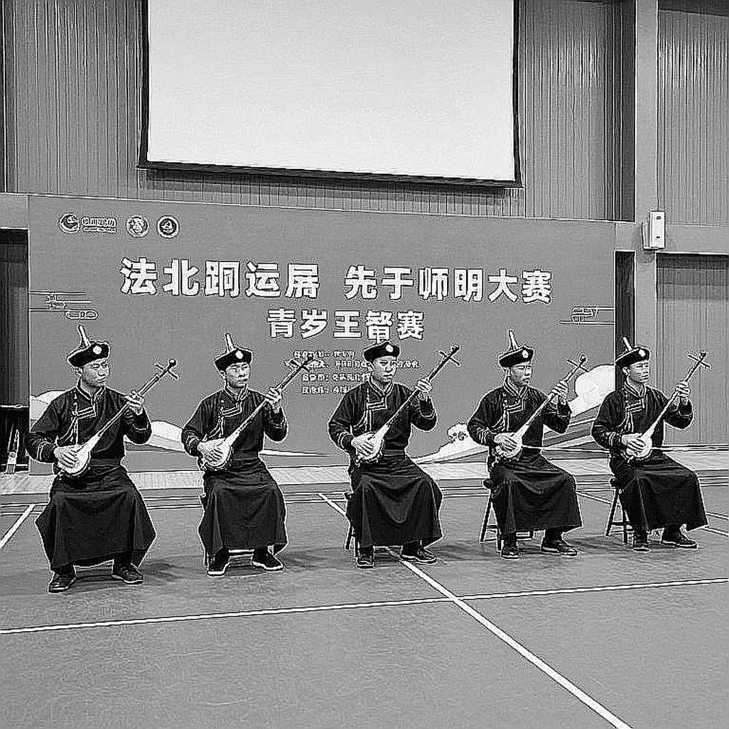 Cầu lông Việt Nam sau kỷ nguyên Tiến Minh: Khi đường biên sân đấu chạm vào đường biên thị trường