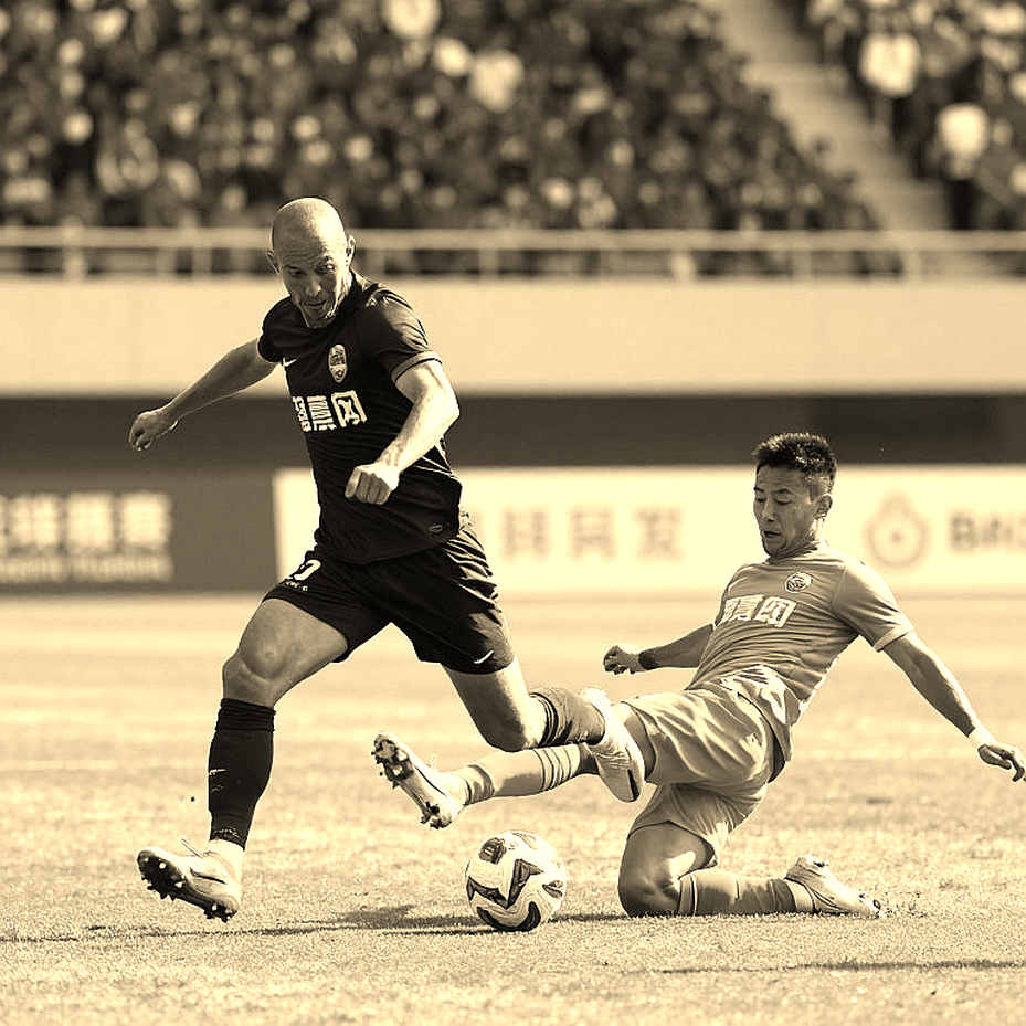 Kỳ chuyển nhượng V.League: ba trung vệ không phải tiến bộ, đó là hóa đơn trốn rủi ro Kỳ chuyển nhượng V.League: ba trung vệ không phải tiến bộ, đó là hóa đơn trốn rủi ro