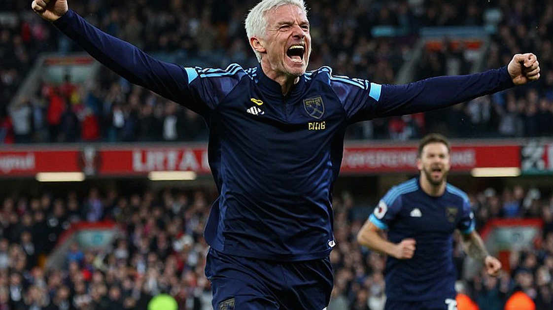 Messi Kết Thúc Hành Trình Đội Tuyển Argentina: AFA Tặng Kỷ Niệm Lần Đầu Tại Phút 10 Và Đề Xuất Danh Hiệu Danh Dự