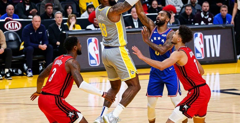 OAKA, Nadir Hifi và bài kiểm tra độ kết dính đầu tiên của Paris Basketball