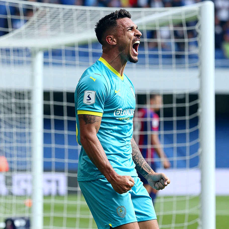 Gilberto Mora 17 tuổi và canh bạc đầu tiên của Márquez: El Tri đang mua một câu chuyện mới