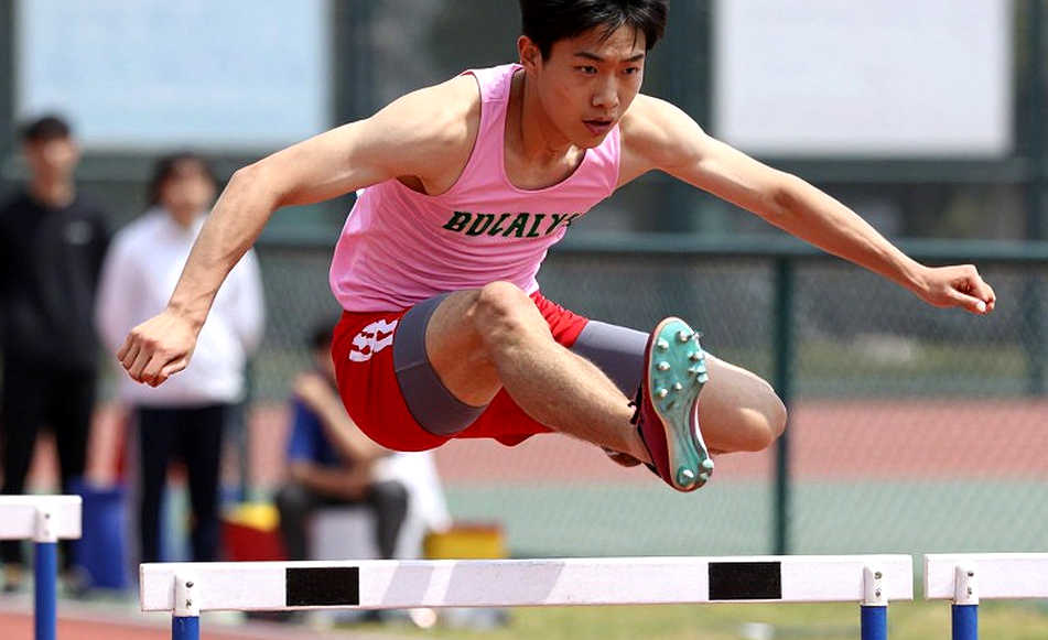 Kevin Ociepka và 42 km nhảy ếch trong 155 giờ: kỷ lục không có trọng tài