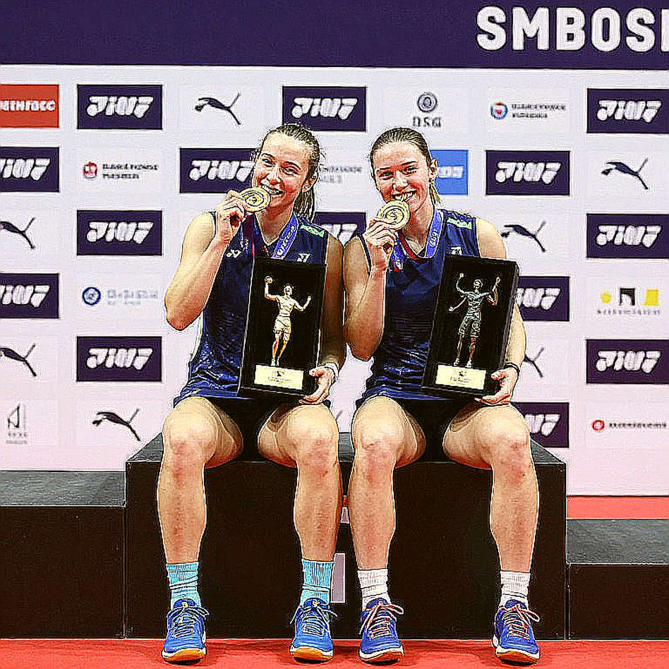 Ashmita Chaliha và câu hỏi về tiêu chuẩn kép của BWF: Khi sân cầu lông Indonesia mù mịt khói